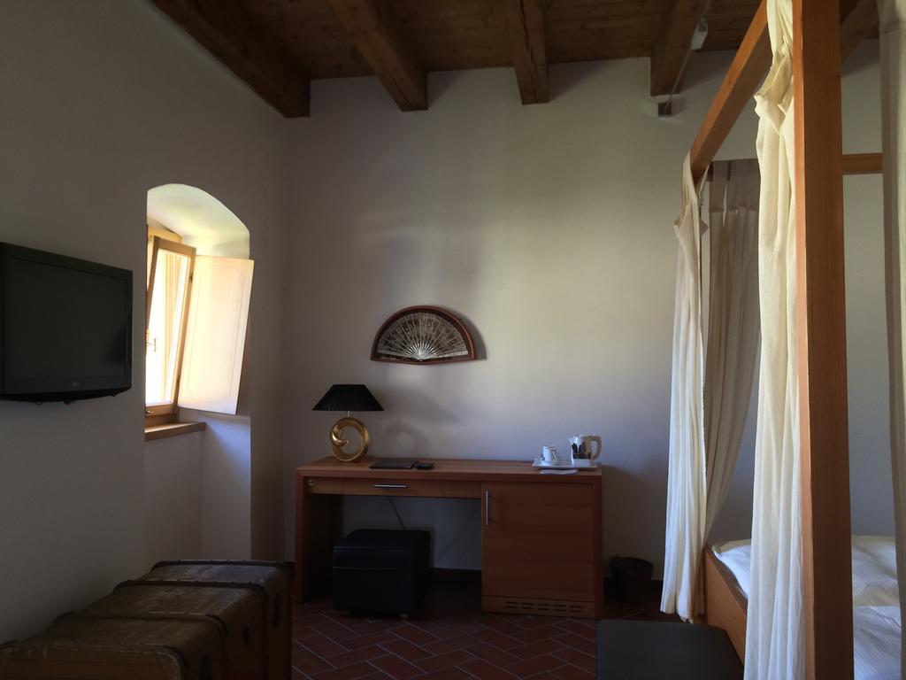 Relais Palazzo Lodron Hotel Rovereto  Room photo