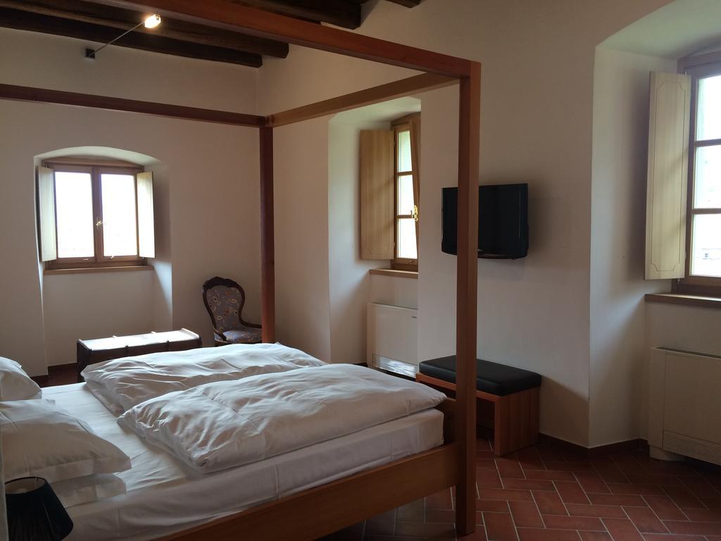 Relais Palazzo Lodron Hotel Rovereto  Room photo