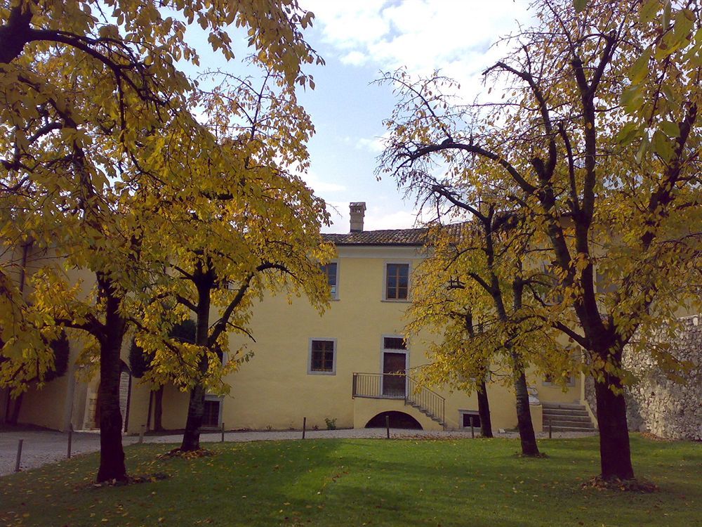 Relais Palazzo Lodron Hotel Rovereto  Exterior photo
