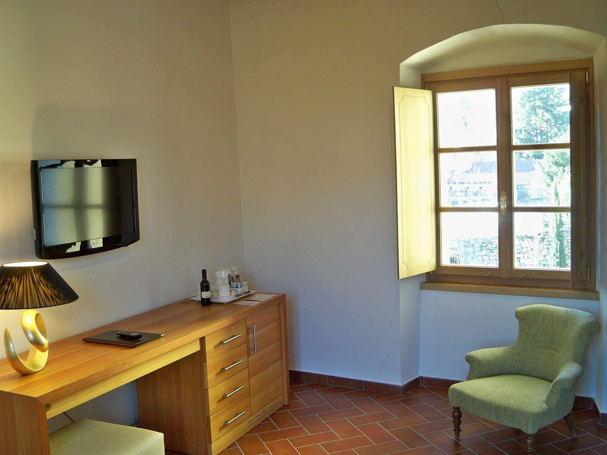 Relais Palazzo Lodron Hotel Rovereto  Exterior photo